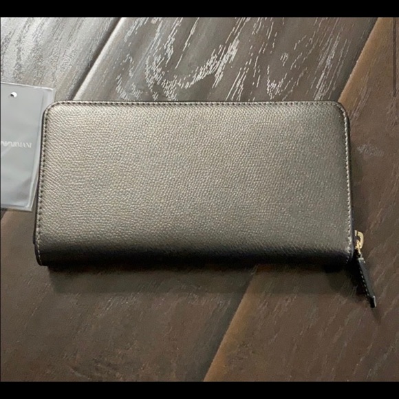 SOLD! Emporio Armani Steel/Black Large Zip Wallet - Picture 3 of 8